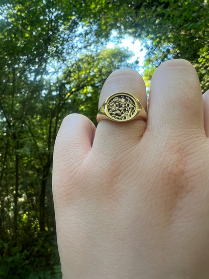One-Of-A-Kind 18ct Yellow Gold 'Utopia' Inspired Signet Ring