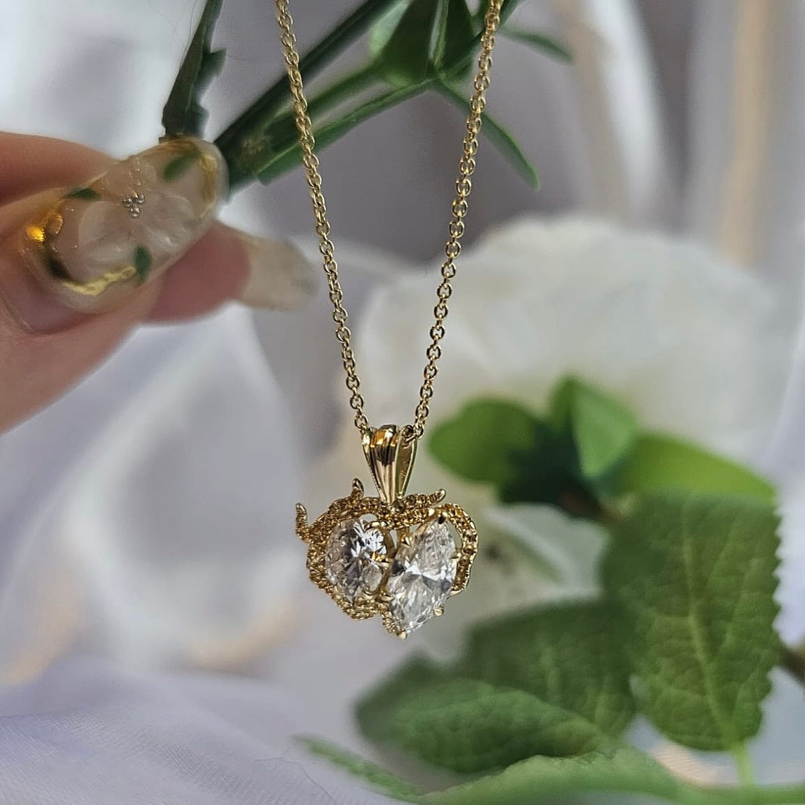 Afterlight Necklace in 18ct Yellow Gold