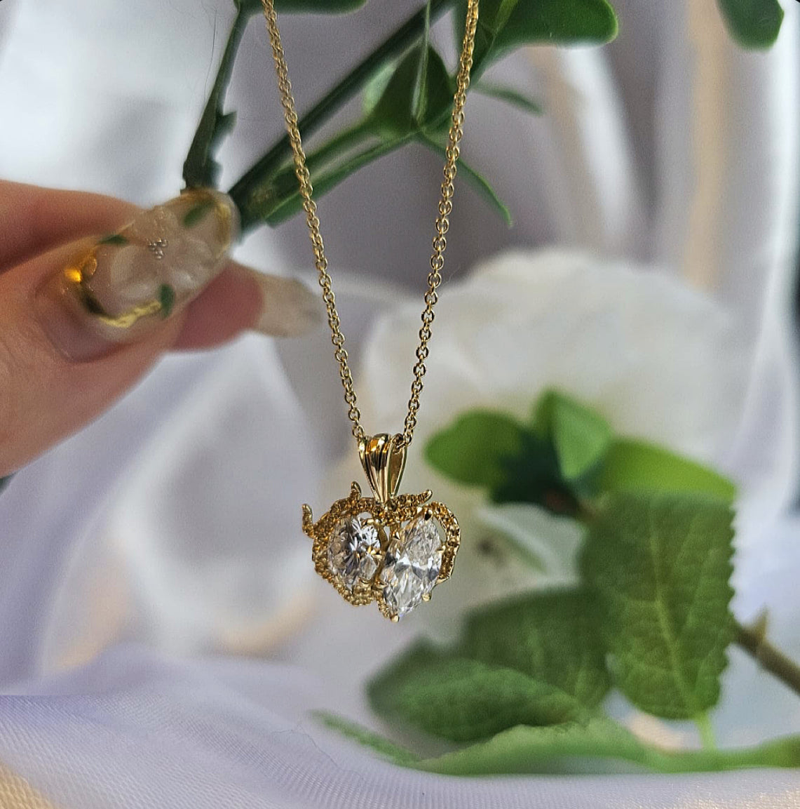 Afterlight Necklace in 18ct Yellow Gold