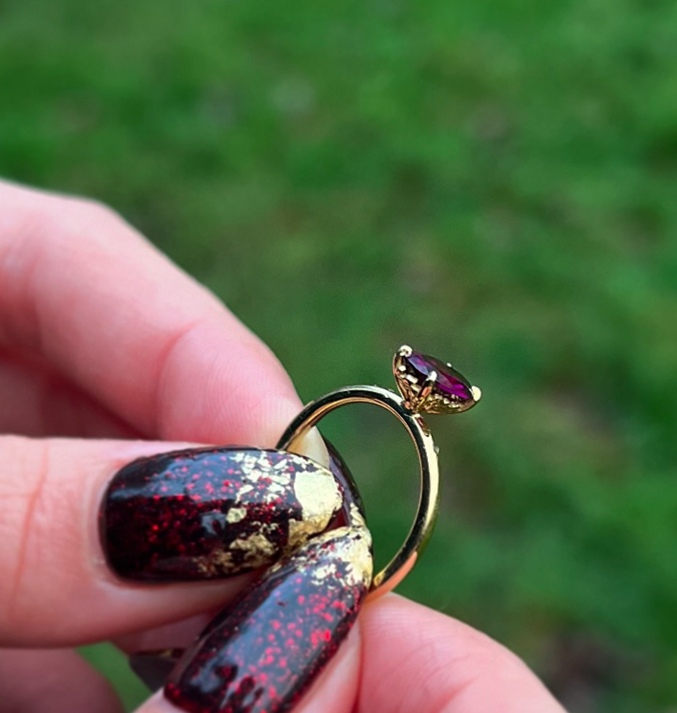 'Daisy' Garnet Engagement Ring in Yellow Gold