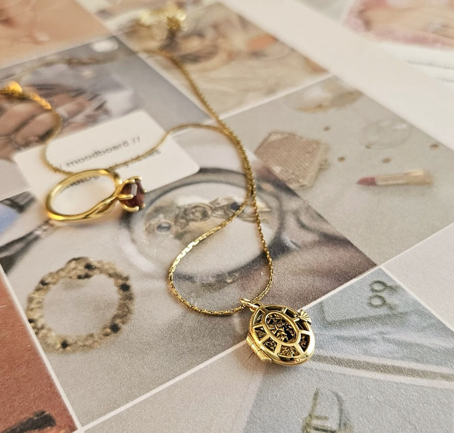 Wonderland 'Fairytale' Locket in Yellow Gold or Platinum